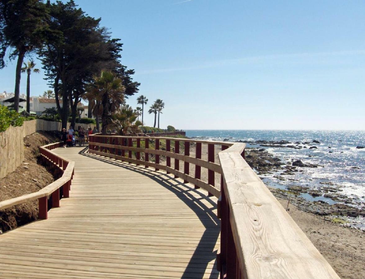 Apartament Apartamento A Pie De Playa En Marbella- Calahonda Mijas Zewnętrze zdjęcie